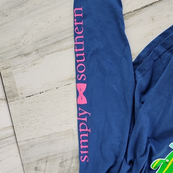 Simply Southern slate blue long sleeve tshirt, sisters are like cacti Size Small - Picture 5 of 7